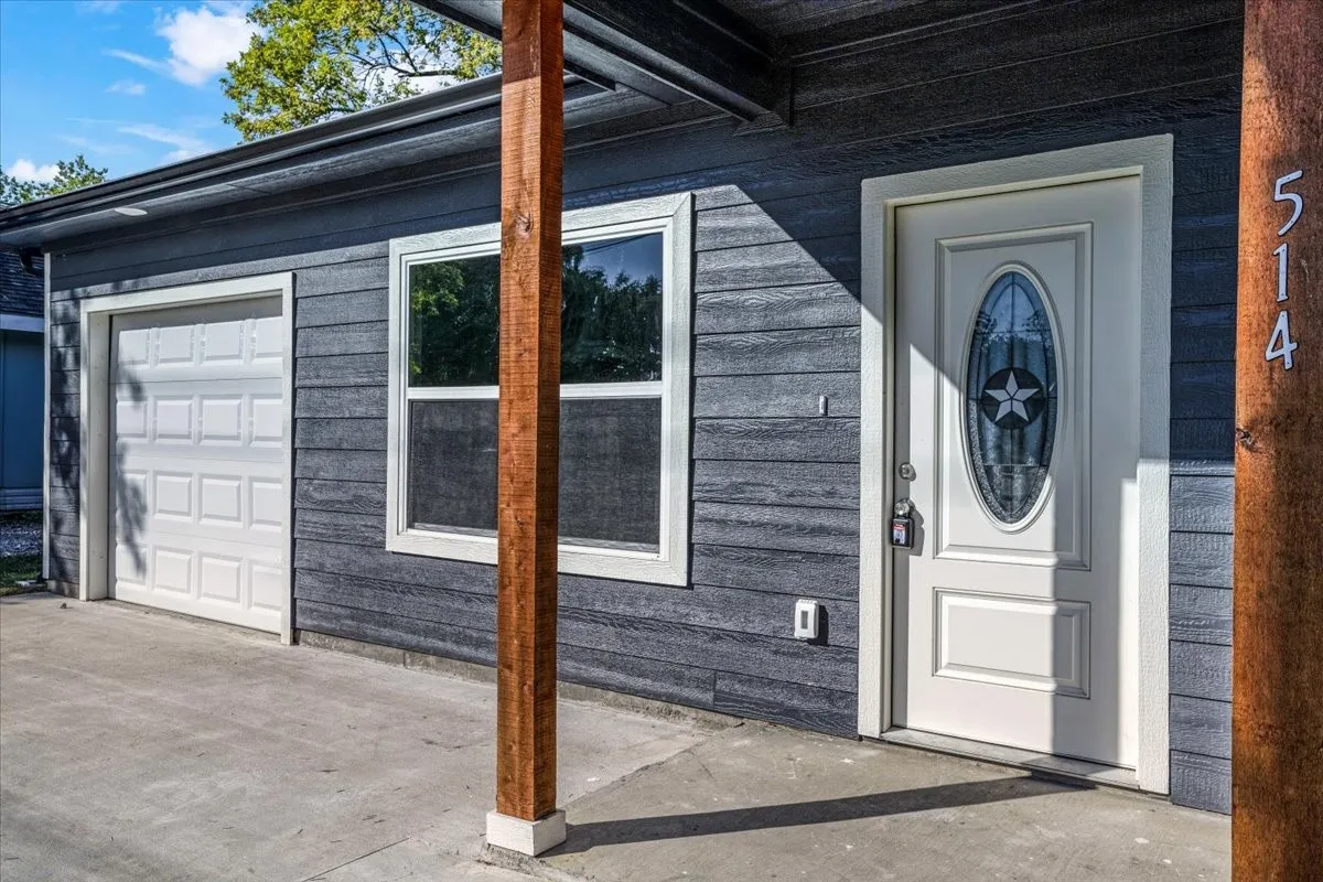 Pristine managed property exterior